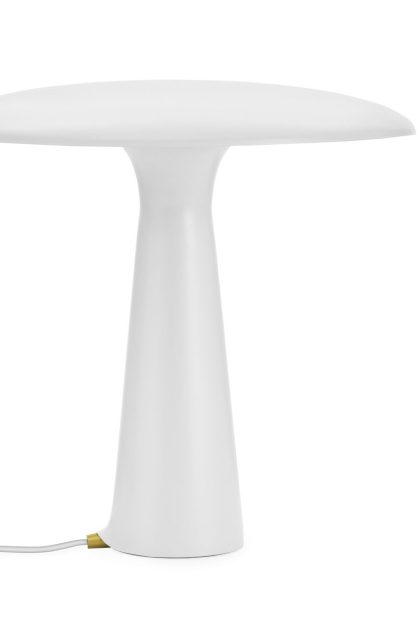Normann copenhagen shelter bordslampa vit