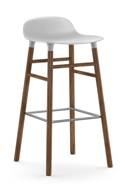 Normann copenhagen form barstol valnötsben 75 cm vit