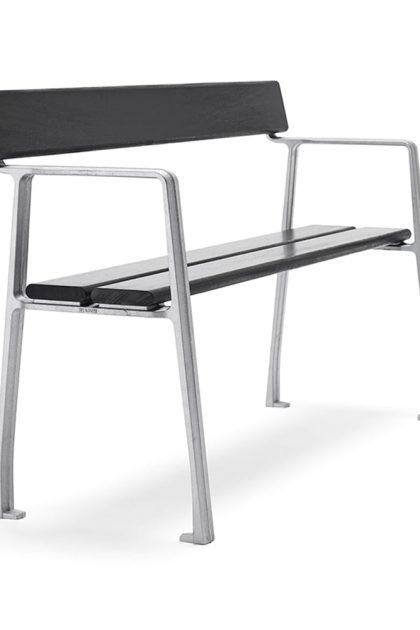 Byarums bruk piccolo soffa mahogny svart lasyr, rå aluminiumstativ