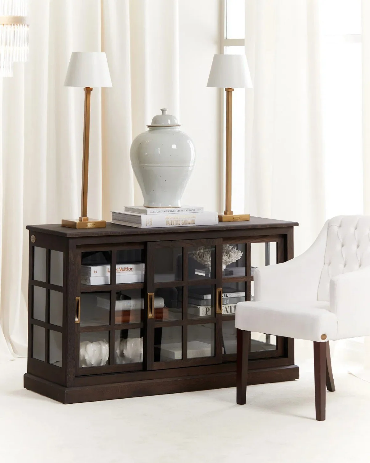 Basta vitrinskap newport